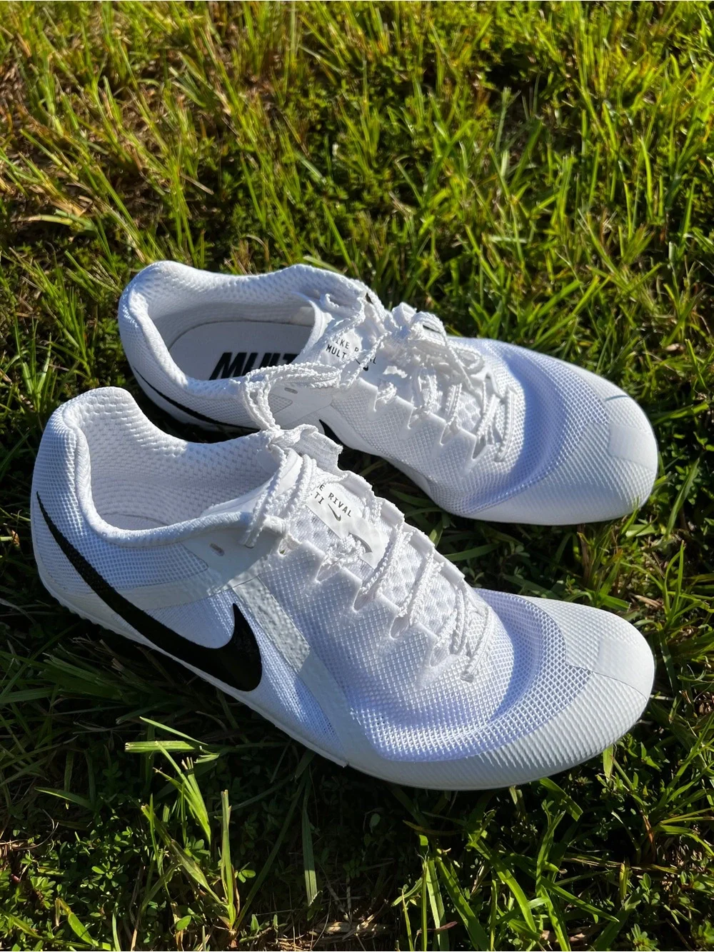 NEW Nike size 9.5 Mens Rival Multi Track Spikes White